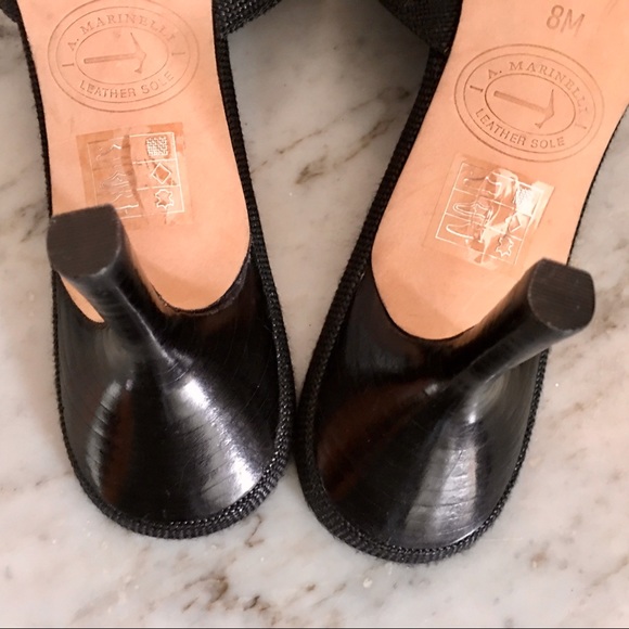 Super Cute Shell/Bead Accent Shoes! 🐚 - Picture 5 of 6